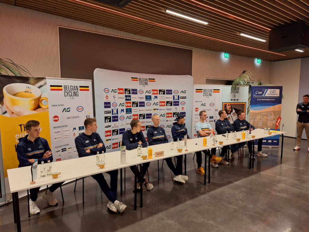 Team Bel heren.jpeg (237 KB)