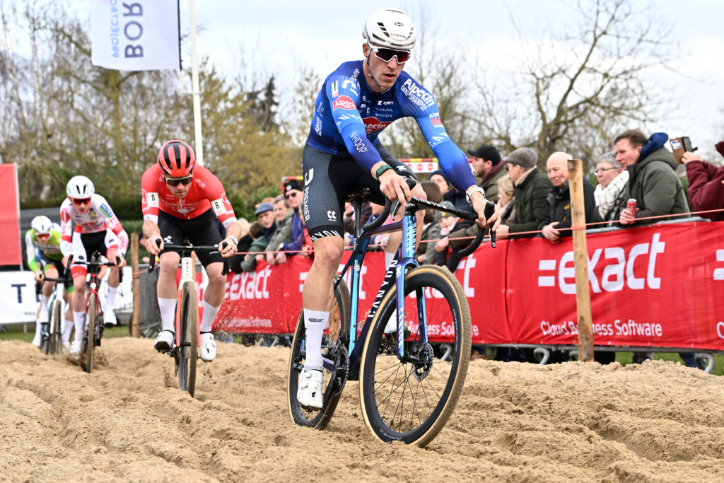 MVH_5407 Niels Vandeputte.jpg (272 KB)