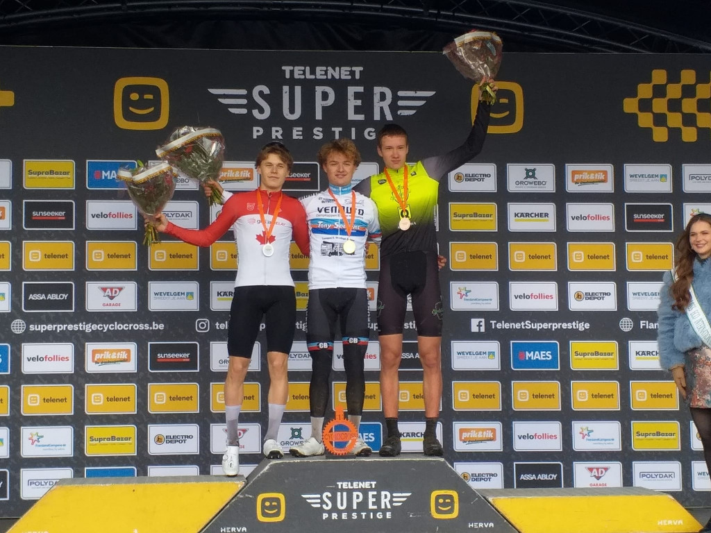 junioren heren.jpeg (232 KB)