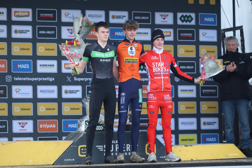 Middelkerke 26 podium junioren heren.jpeg (210 KB)