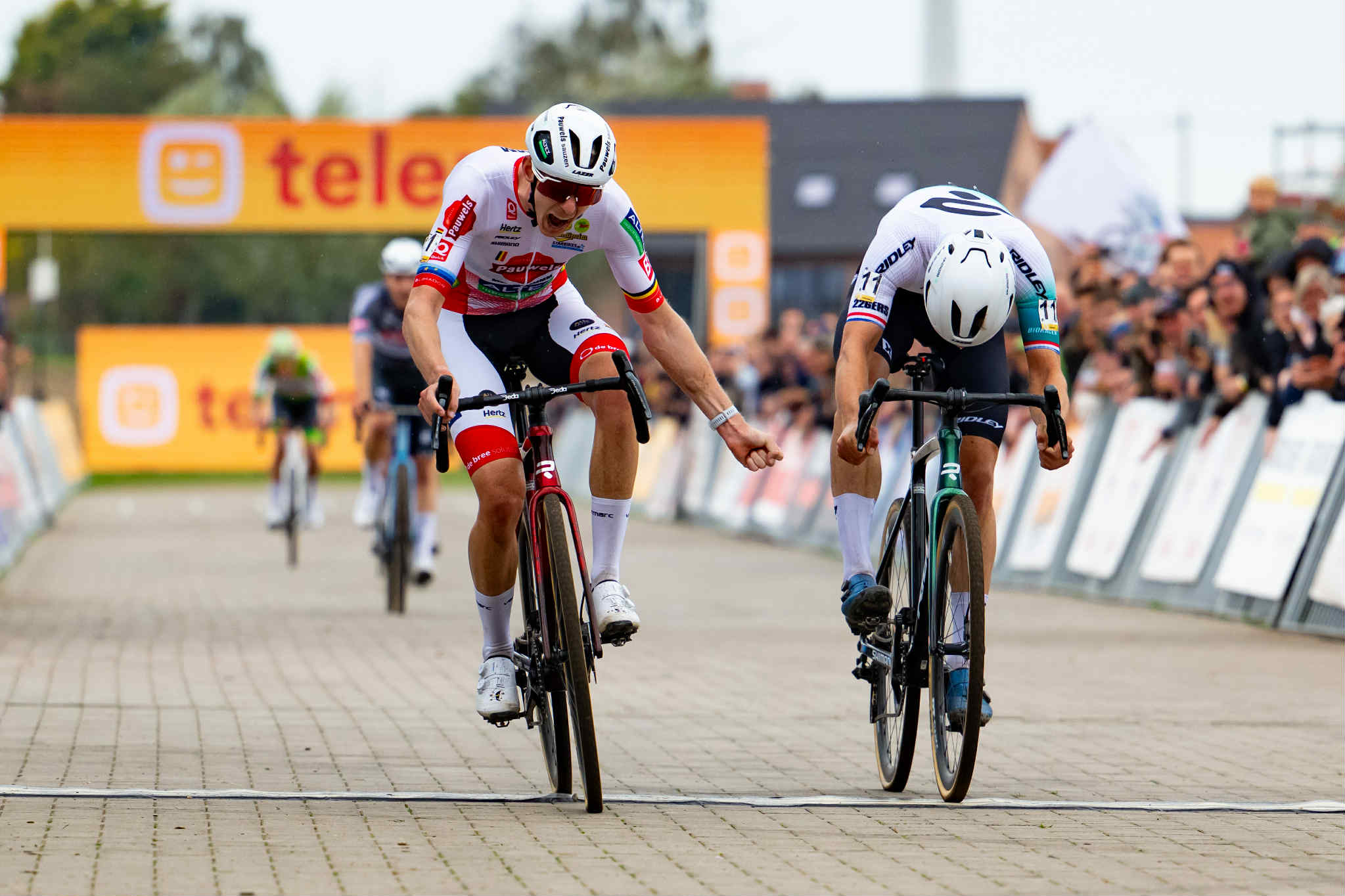 Vanthourenhout triomfeert in Ruddervoorde