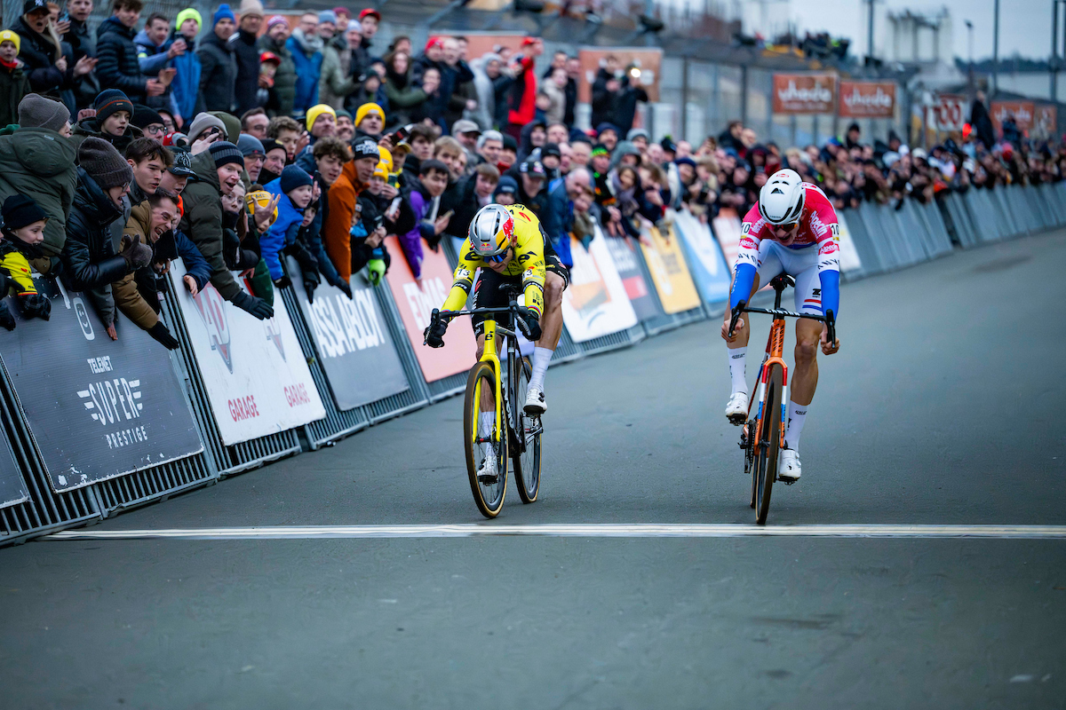 Tibor Del Grosso zegeviert in Heusden-Zolder