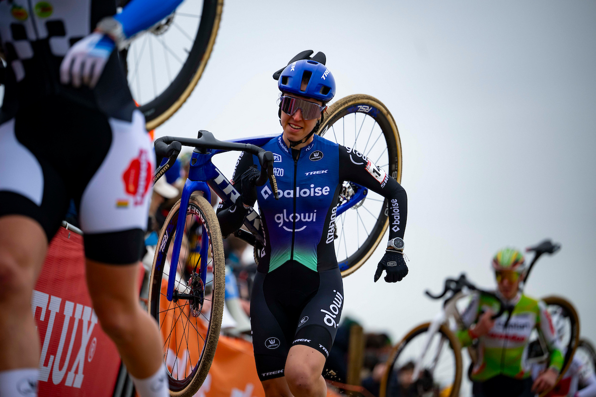 Shirin van Anrooij is ook in het veld weer helemaal terug