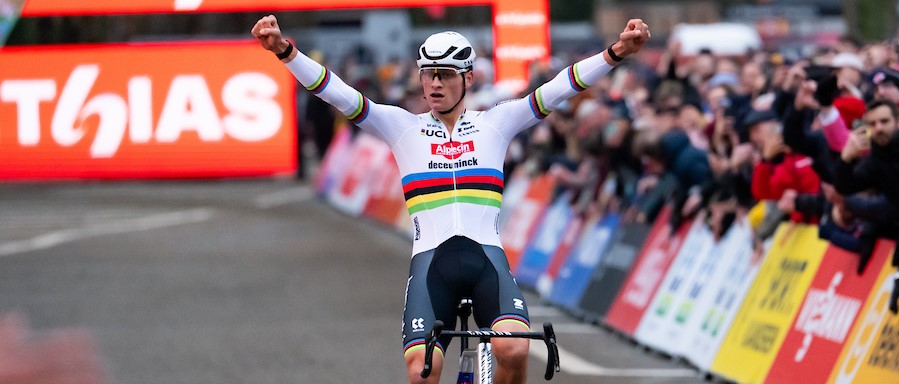 Van der Poel wint in Gavere