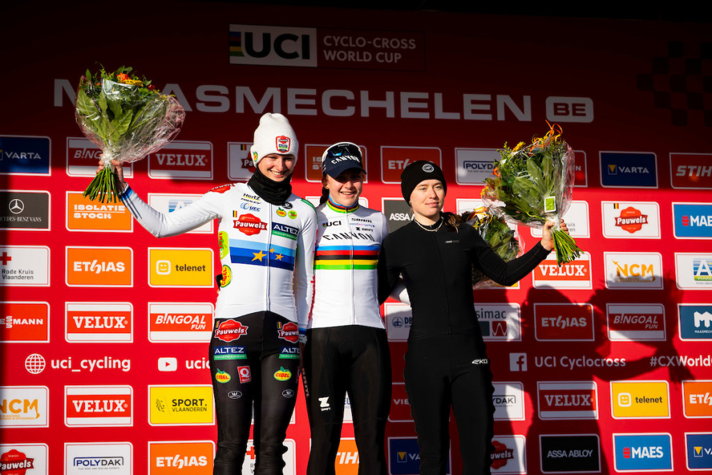 FAM_3195.jpg (231 KB)