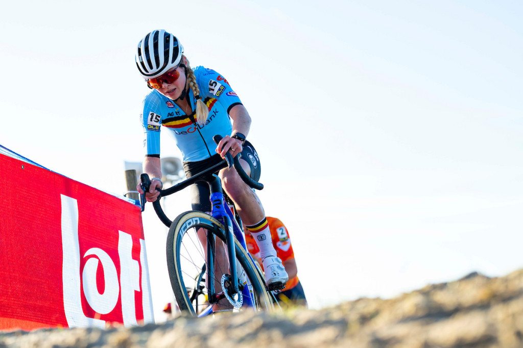 EKM_9732.jpg (140 KB)