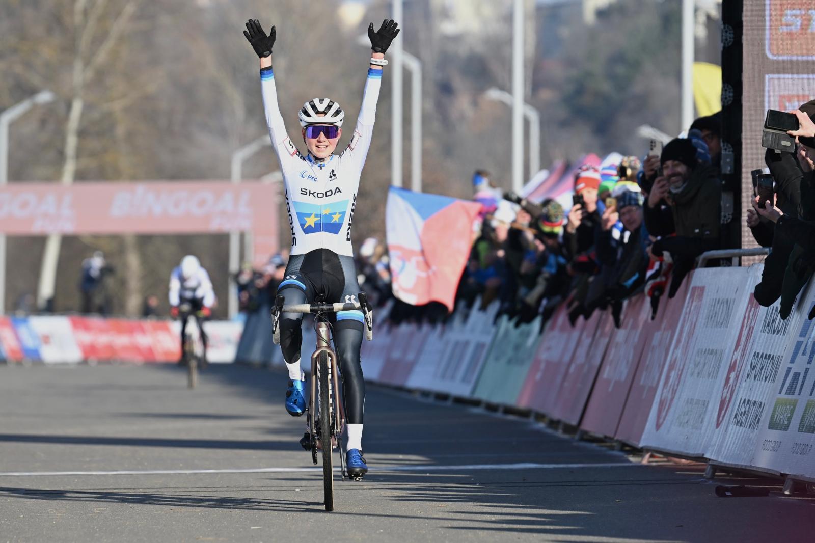 credit Ethan Barbora wint Tabor junioren dames.jpeg (160 KB)