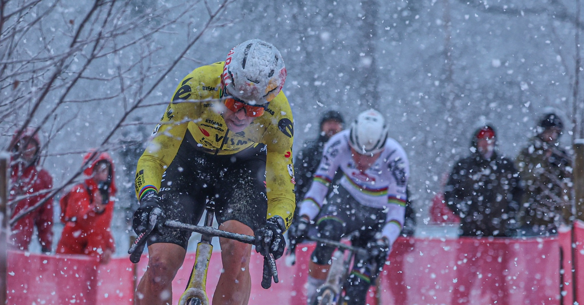 Wout en Mathieu credit Bram.jpg (1.33 MB)