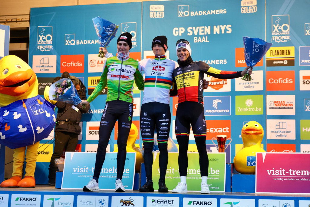 Baal credit Bram podium heren.jpeg (265 KB)