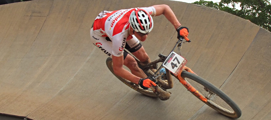 Knappe vierde plaats voor Van der Poel in WB MTB in Zuid-Afrika